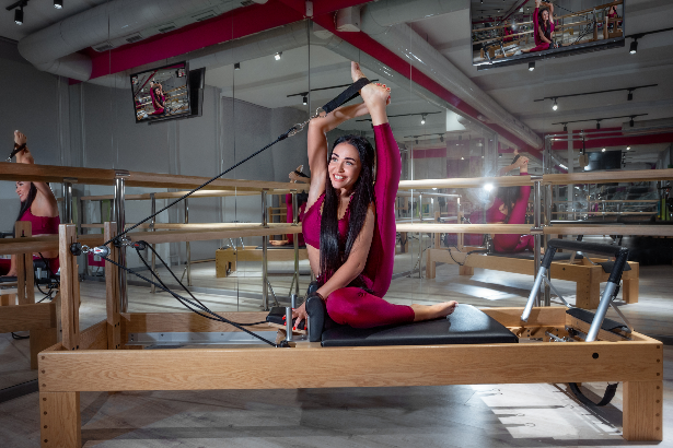 Reward: 1 REFORMER PILATES –  Γυμναστήριο W-STRENGTH Μοσχάτο